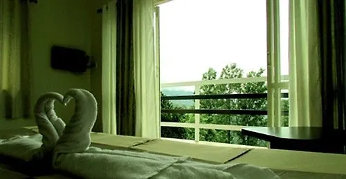 ***  Green Trees Resort Munnar Indie